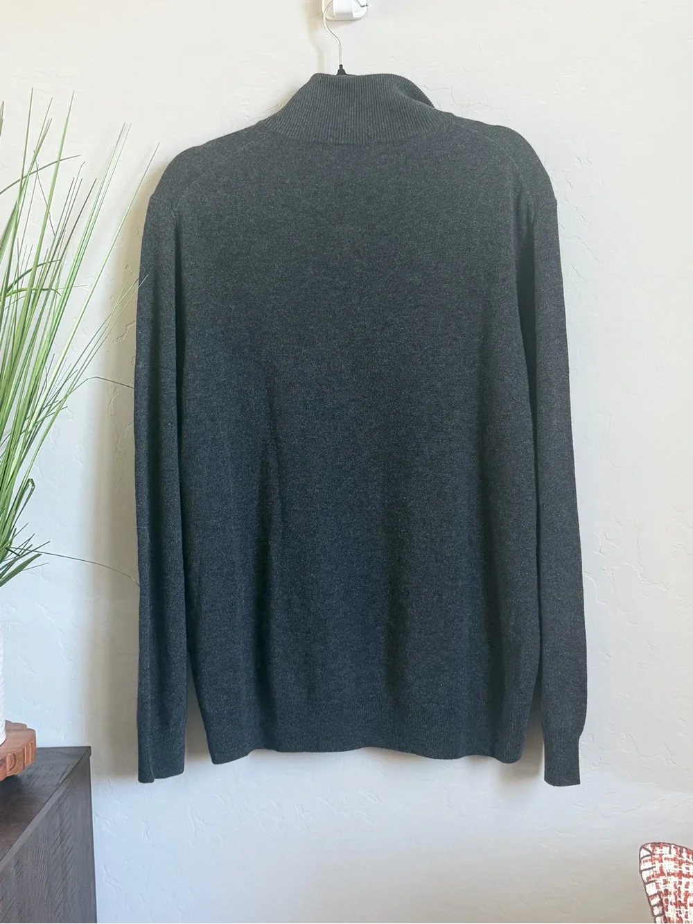 J.Crew Men’s XL 100% Cashmere Quarter Zip Sweater Charcoal Gray NW